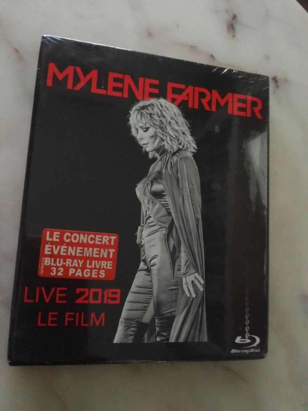 Myl&egrave;ne Farmer Blu-ray Live 2019, le Film Edition Limit&eacute;e Liv DVD et blu-ray