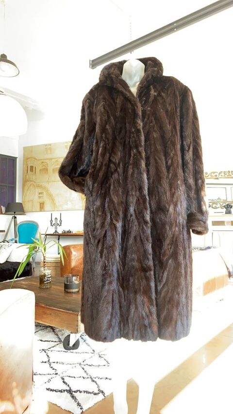 Manteau de Fourrure en Vison - FEMME T40 Tr�s Bon Etat 850 Corveissiat (01)