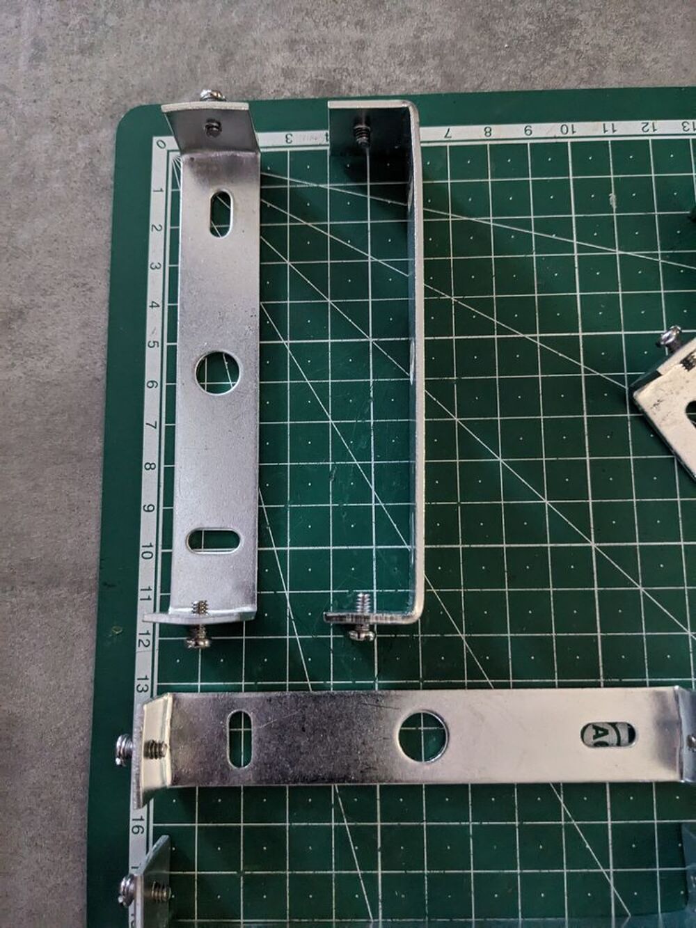 1 UNE Patte de fixation plafonnier de lustre pavillon suspen Bricolage