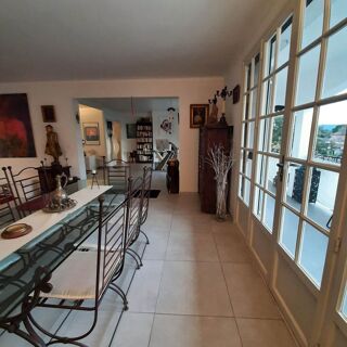  Maison � vendre 9 pi�ces 212 m�