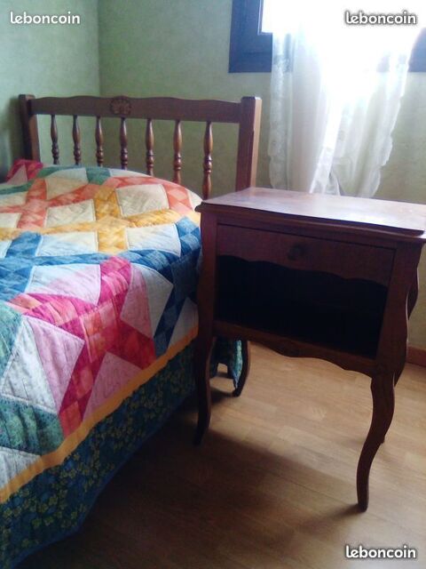 Lit 1 place + table de chevet 40 Voreppe (38)