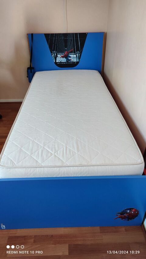 LIT SPIDERMAN + SOMMIER + MATELAS 90X200CM DISPONIBLE  450 Bussy-Saint-Georges (77)