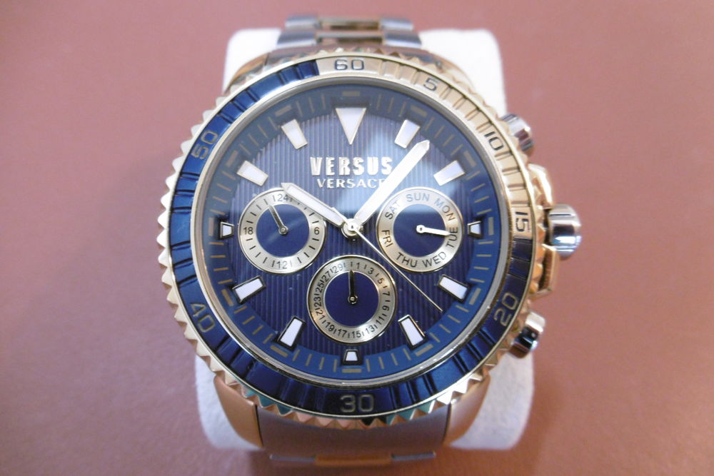 Montre Versus Versace NEUVE jamais port&eacute;e Bijoux et montres