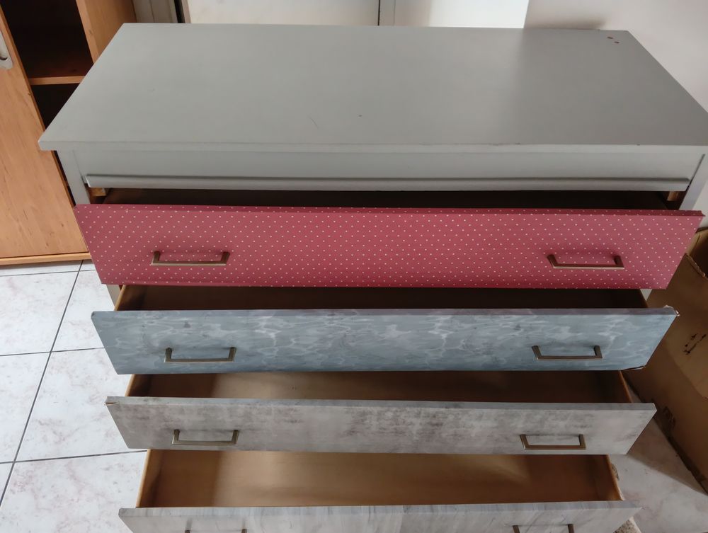Commode +meuble bas grands rangements 2 portes coulissantes Meubles