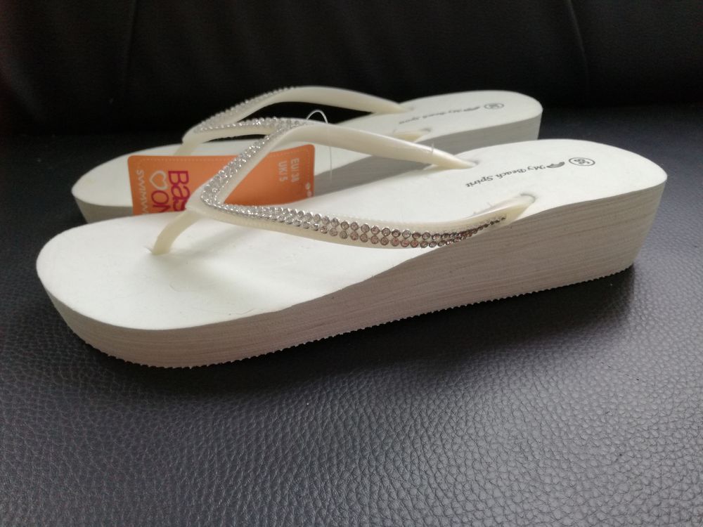 Sandales Tongs Neuves &agrave; Strass?Confort &amp; &Eacute;l&eacute;gance pour l'&eacute;t&eacute; Chaussures