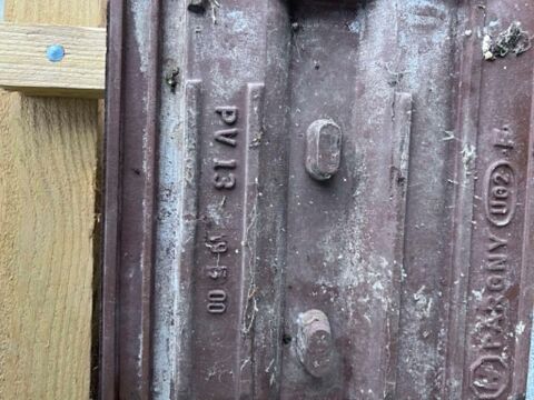 Recherche tuiles de toiture PU 17 marrons ref Pargny U02 Thaumiers (18)
