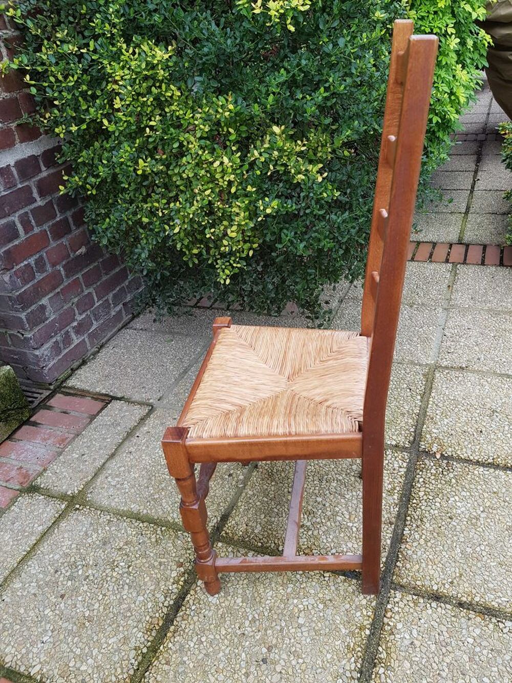 4 chaises haut dosseret Meubles