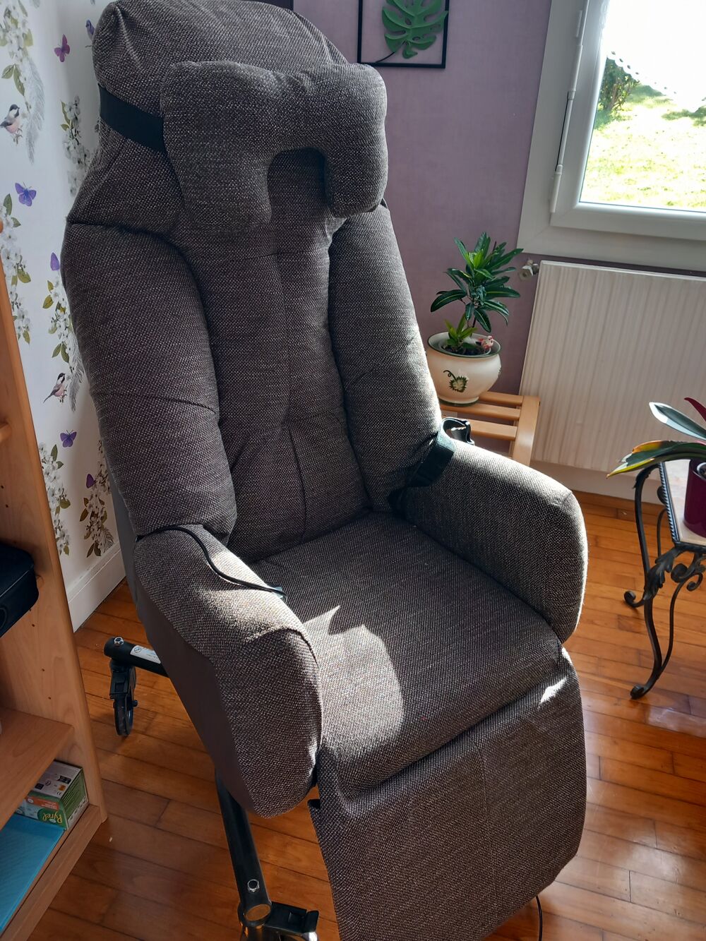 FAUTEUIL ELECTRIQUE Meubles
