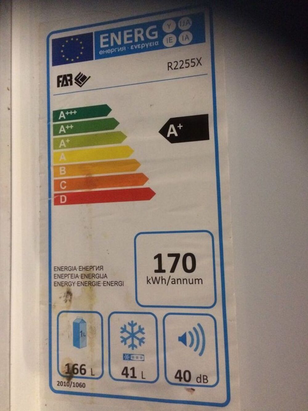 Frigo far avec cong&eacute;lateur Electroménager