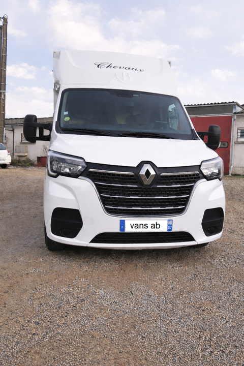 Renault Master MASTER CA TRAC F3500 L2H2 DCI 135 CONFORT 2022 occasion Margival 02880