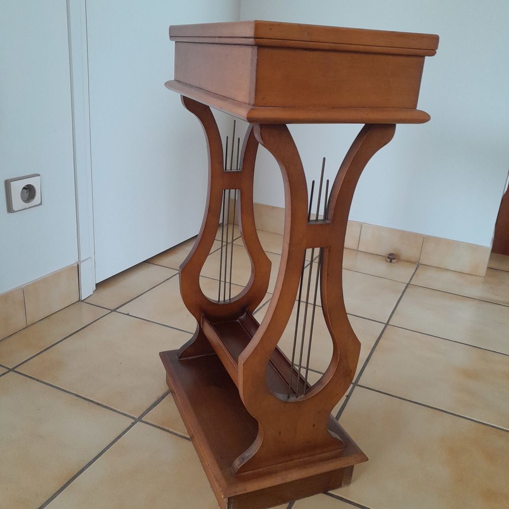 Petit meuble d&eacute;coratif Meubles