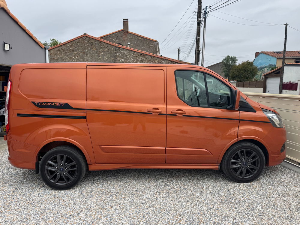 Transit Custom TRANSIT CUSTOM CA 320 L1H1 2.0 ECOBLUE 185 SPORT 2021 occasion 44330 Vallet