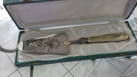 pelle a gteaux en argent 45 Craponne (69)