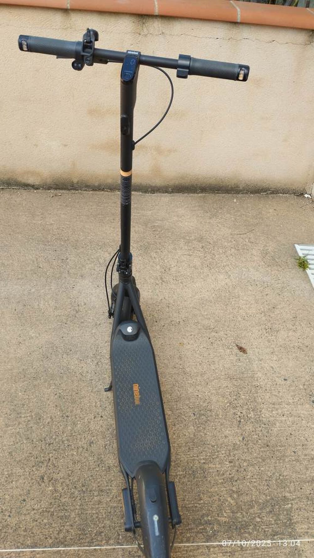 Trottinette &eacute;lectrique Ninebot F2 Sports