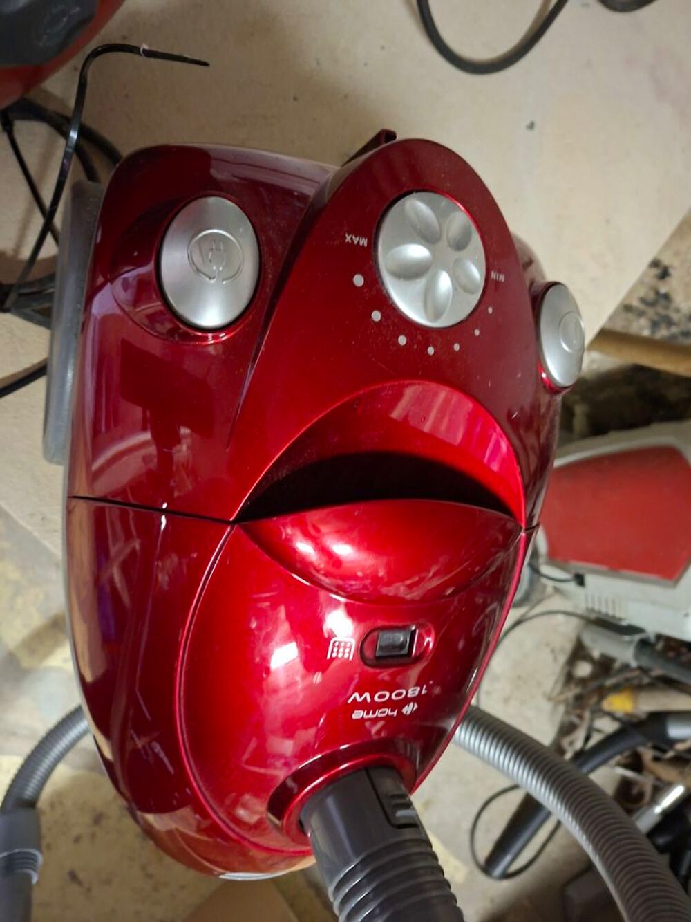 Aspirateur parfait &eacute;tat 77 Electroménager