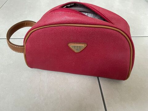 Trousse de toilette et/ou de maquillage 20 Milly-la-For�t (91)