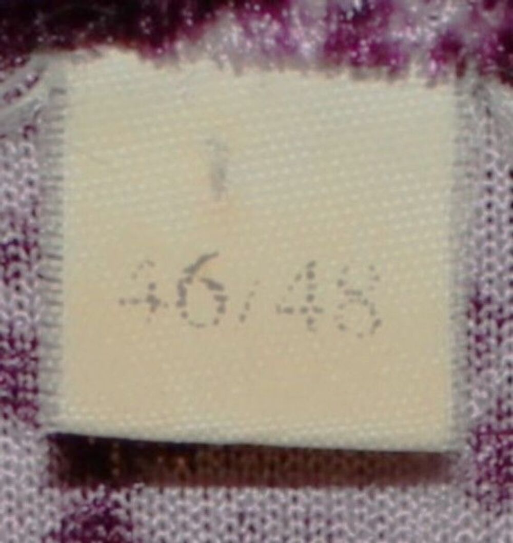 #Haut violet velours en T46-48. Vêtements