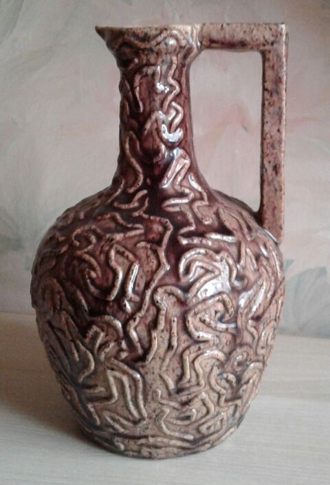 pichet ancien
15 Cramont (80)