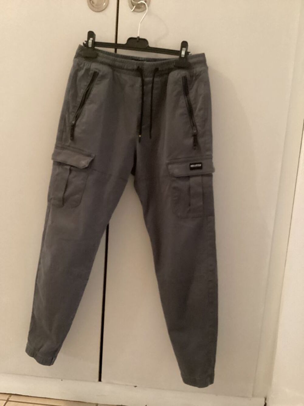 Lot 2 pantalons cargo Vêtements