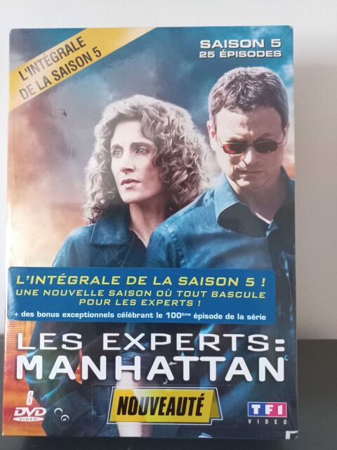 DVD  Police scientifique    Les Experts Manhattan  12 Guidel (56)