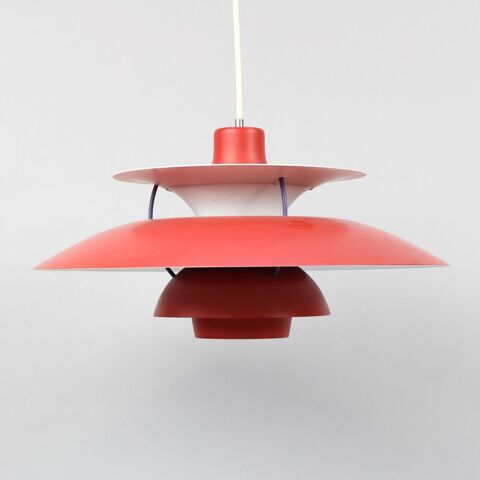 Suspension PH 5 rouge par Poul Henningsen pour Louis Poulsen Malataverne (26)