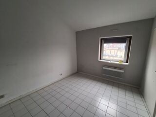  Appartement à louer 2 pièces 48 m²