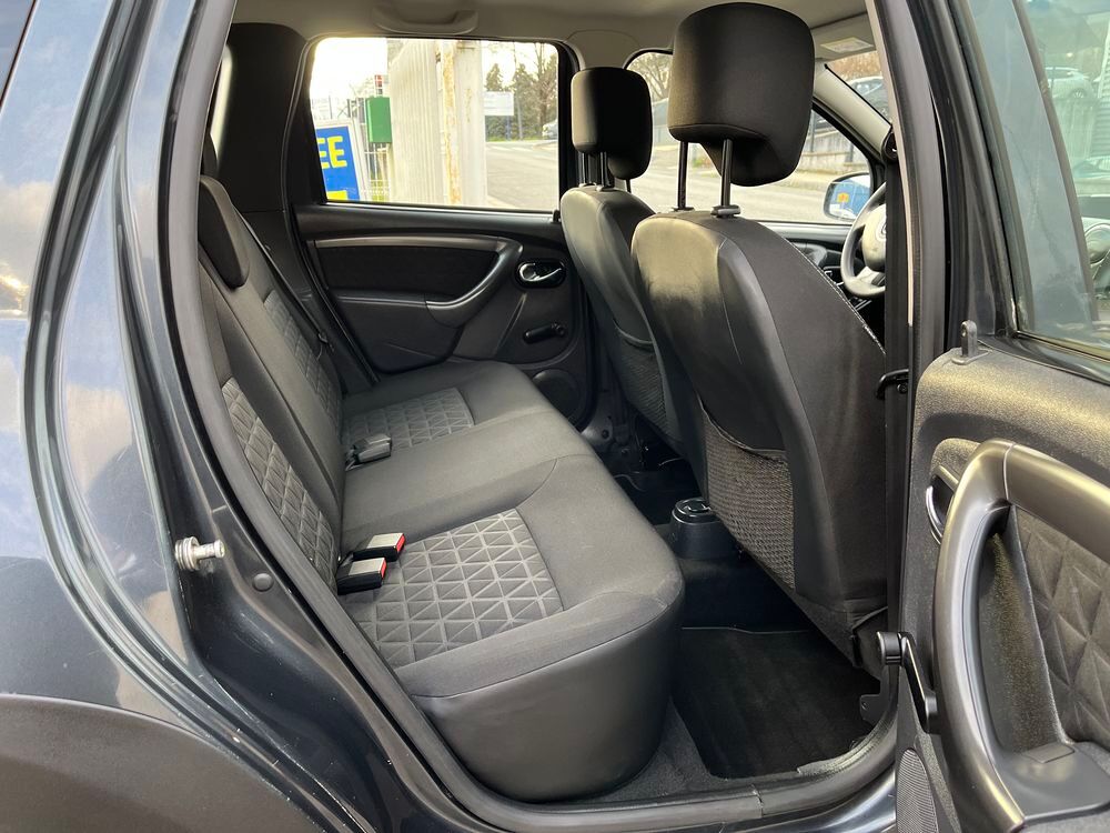 Duster 1.5 dCi 110 4x4 Laur&eacute;ate 2014 occasion 42700 Firminy