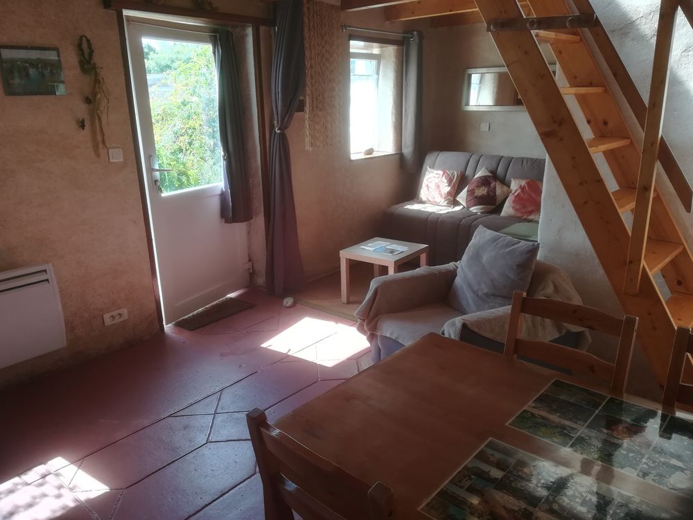   Chaleureux petit gîte Monts d'Arrée, 30 min mer Bretagne, Scrignac (29640)