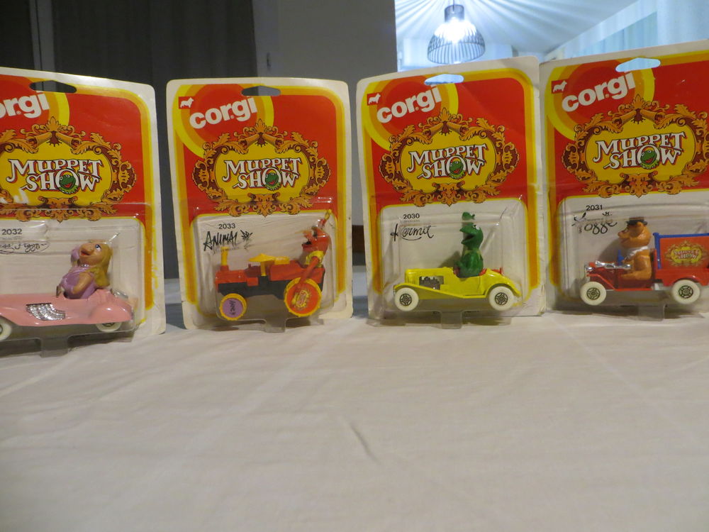 FIGURINE DE COLLECTION 