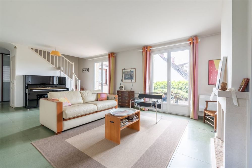 vente Maison - 9 pièce(s) - 180 m² Montesson (78360)