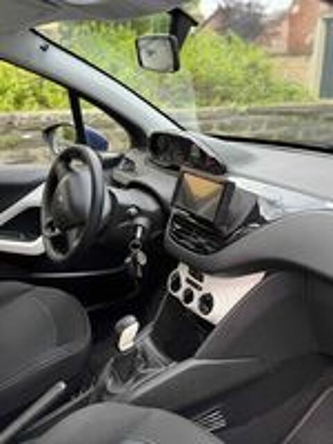 208 1.0 PureTech 68ch BVM5 Access 2015 occasion 08200 Sedan