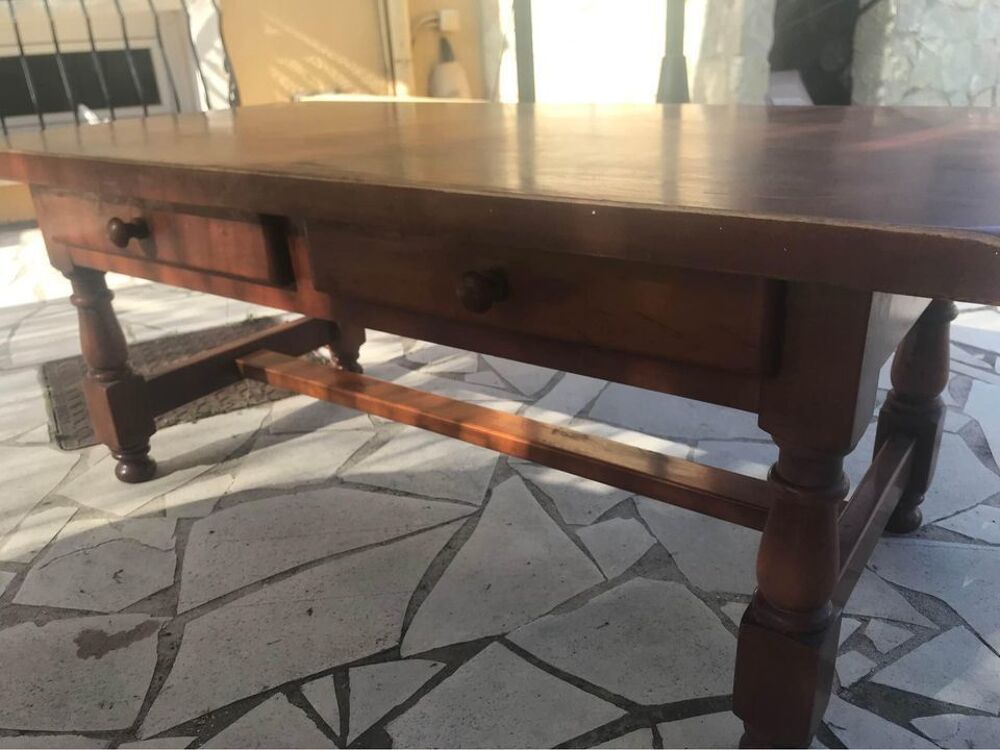 Table basse en merisier Meubles