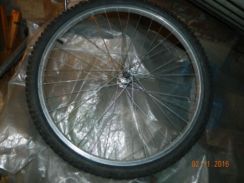 roue velos vtt 26 pouces 650 en tres bonne etat avec chambre 12 Neuville-en-Ferrain (59)