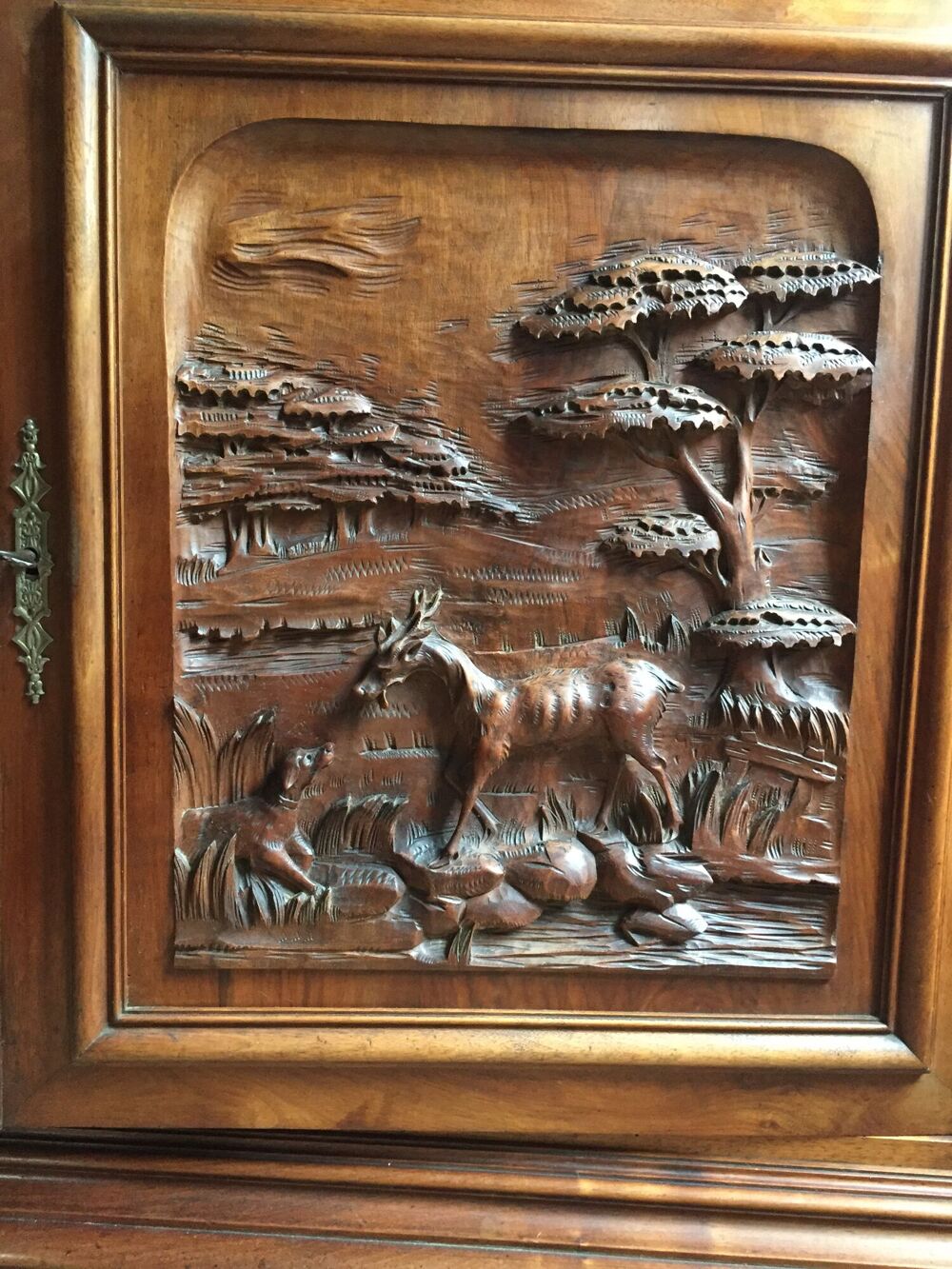 BUFFET ANCIEN Meubles