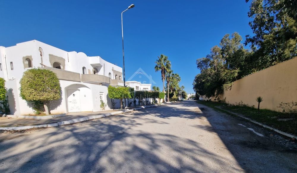 Vente Villa Villa S+4 avec jardin et piscine à Yamine Hammamet Yasmine hammamet, tunisia (Tunisie)