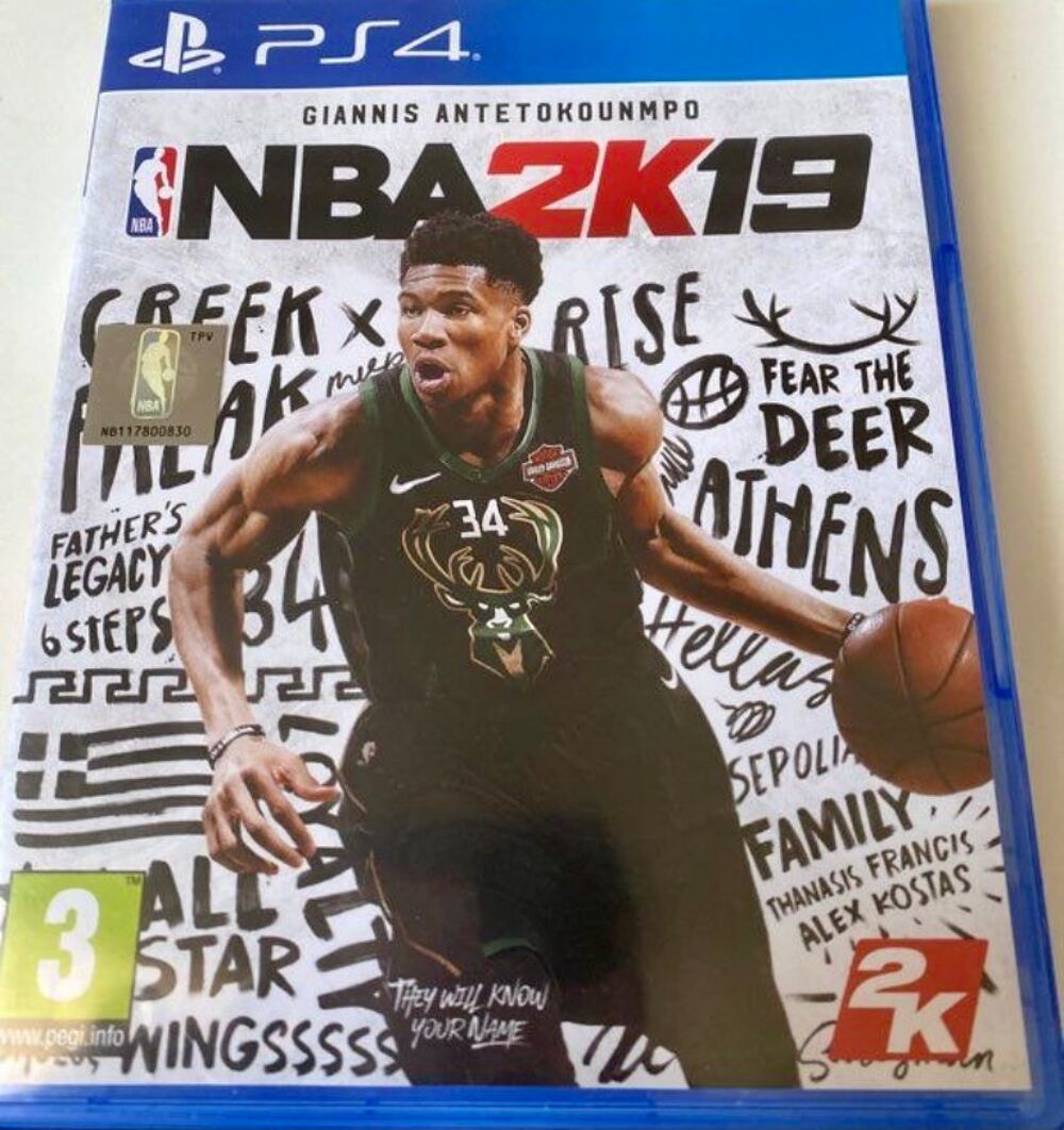 Lot de trois jeux vid&eacute;os : NBA 2019 et FIFA 2018&amp;2019 Consoles et jeux vidéos