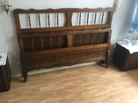 Lit en bois 140x200
40 Puttelange-aux-Lacs (57)