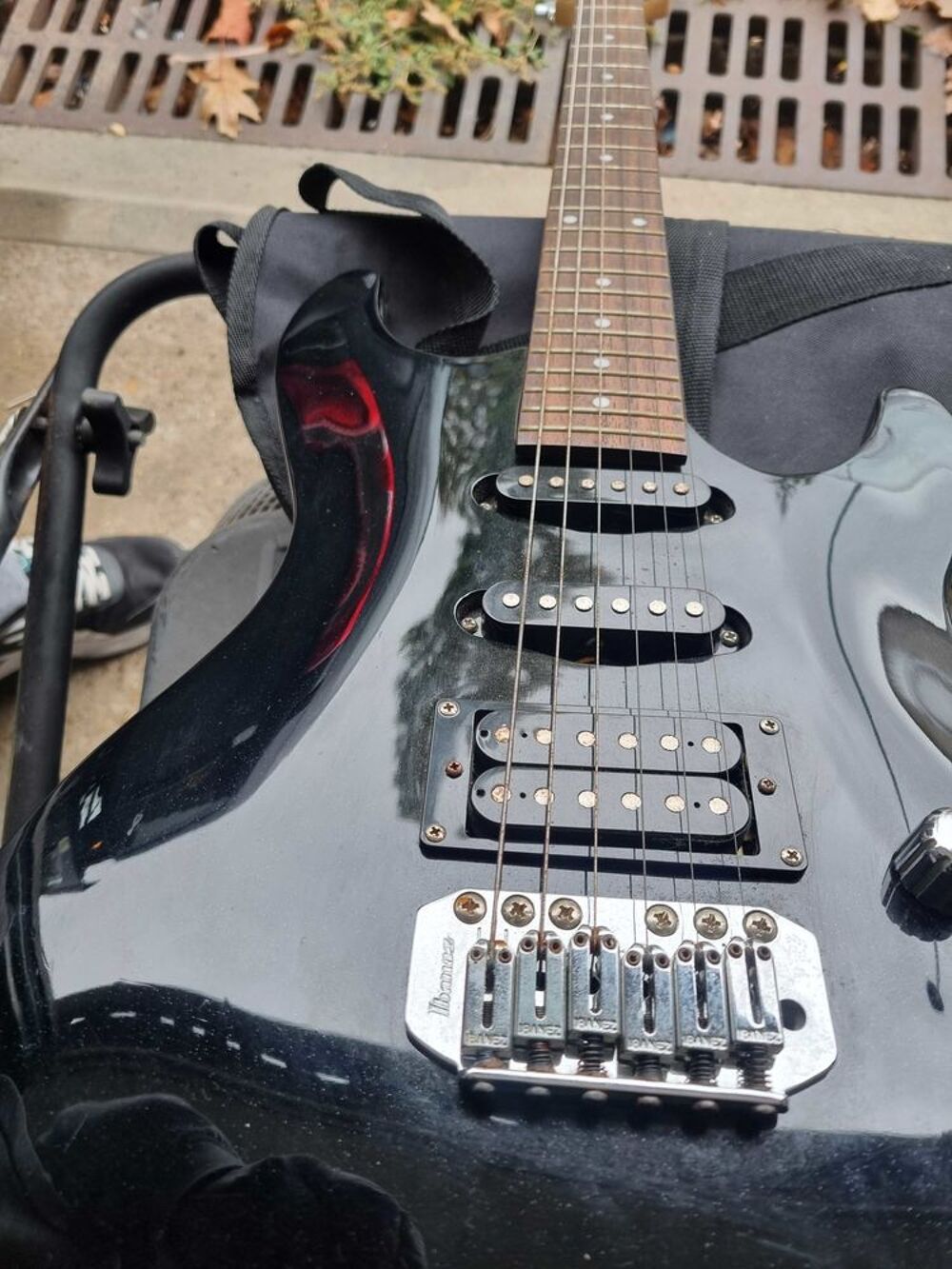 guitare &eacute;lectrique libanez Audio et hifi