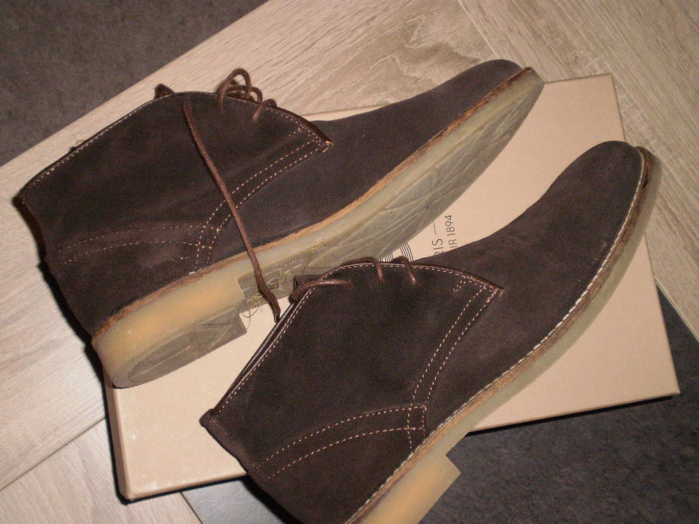 Chaussures en Daim marron taille 41 port&eacute;es une seul fois Chaussures