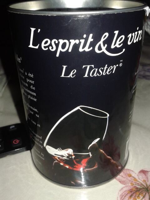 Taster ou impitoyable en cristal dans sa boite Dijon (21)