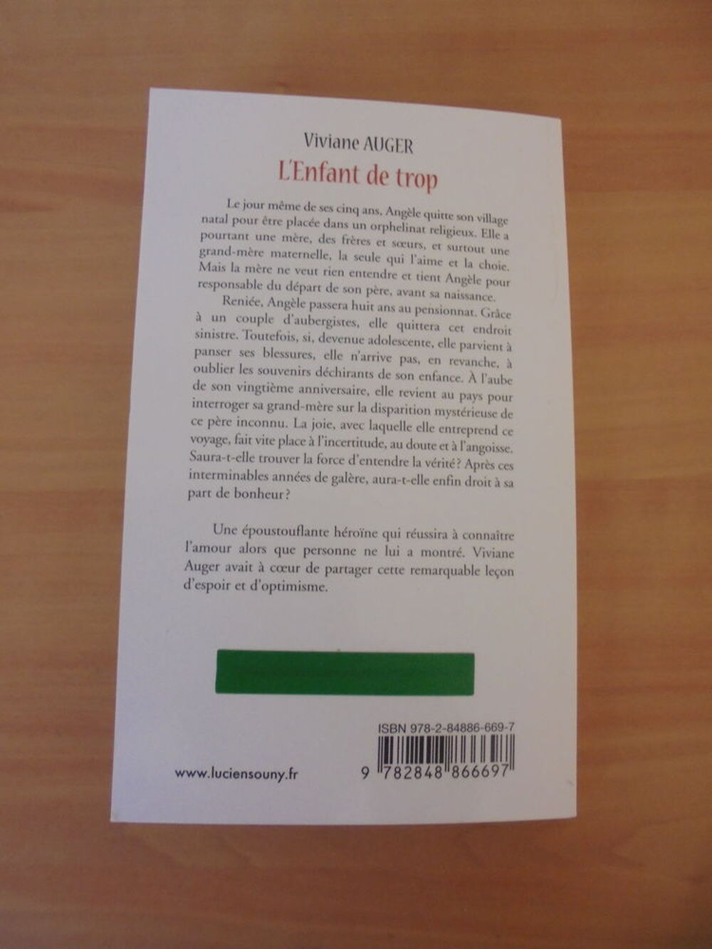 L'enfant de trop (106) Livres et BD