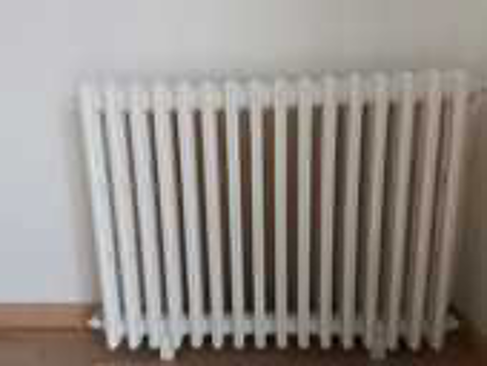 RADIATEUR FONTE Meubles