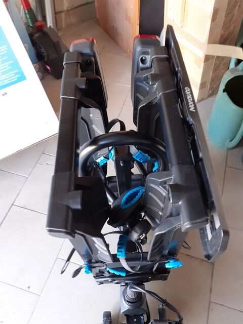 Porte vélo attelage E-FIT200-2F.NEW + rampe montée 
Divion (62)
