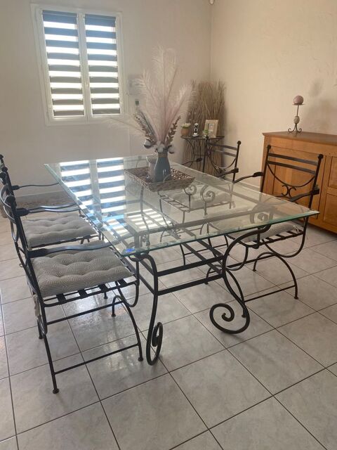 A SAISIR ? Table en fer forg + 4 fauteuils assortis 100 Salon-de-Provence (13)