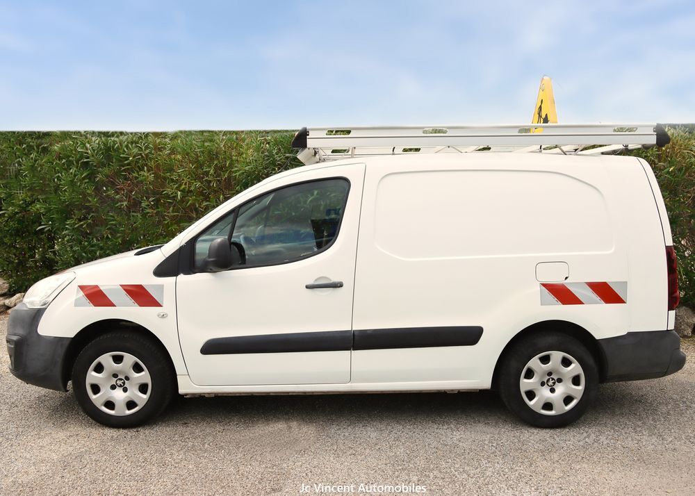Partner PARTNER FOURGON LONG 1.6 BLUEHDI 100 S&S BVM5 PREMIUM 2018 occasion 26450 Cl&eacute;on-d'Andran