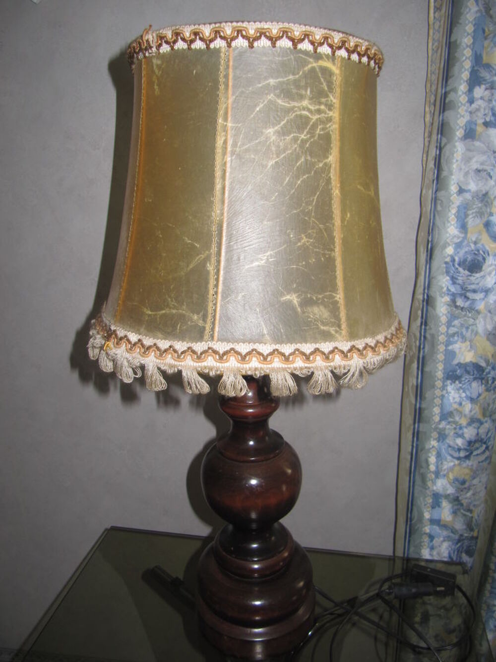 lampe pied bois Décoration