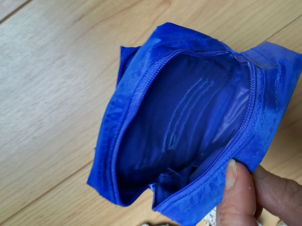 POCHETTE RANDONNEE OU AUTRE (peut se porter &agrave; la taille) Maroquinerie