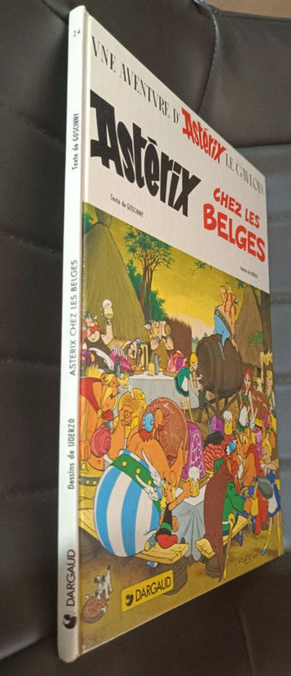 Bande dessin&eacute;e Ast&eacute;rix "Ast&eacute;rix chez les Belges" Livres et BD
