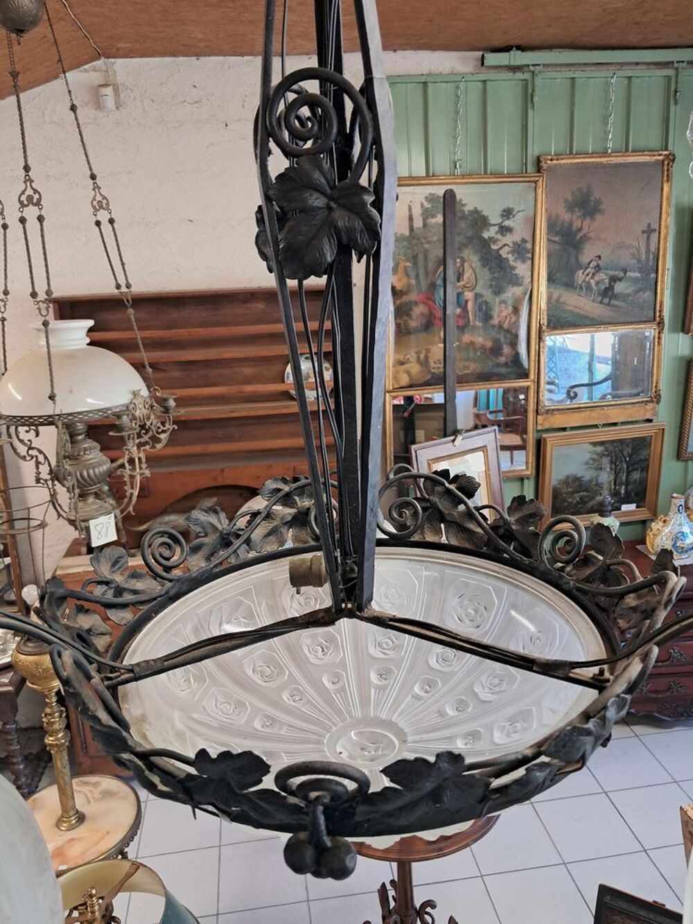 Lustre en fer forg&eacute; ancien, art d&eacute;co Dcoration