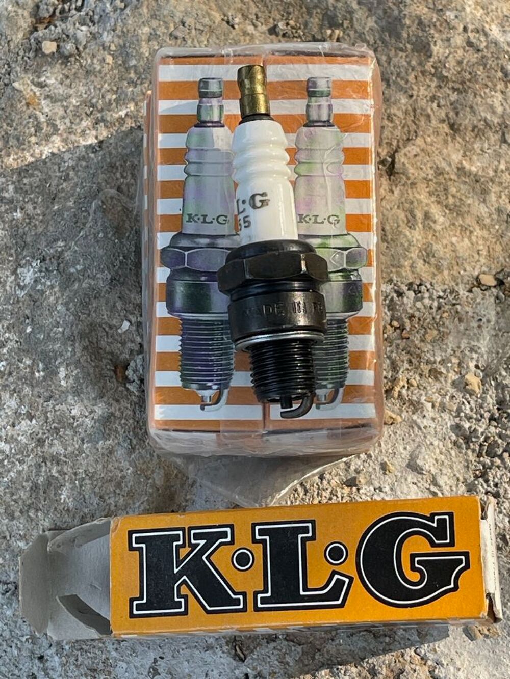 Lot Bougies KLG r&eacute;f 755 Bricolage
